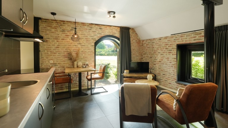 Studio met bubbelbad - De Kasteelboerderij