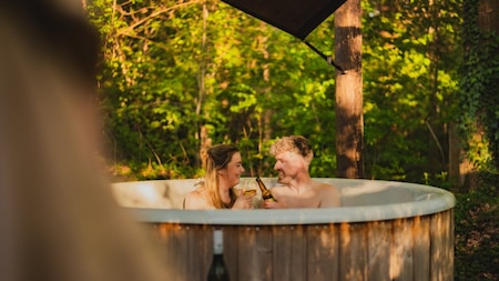 Hottub - Vakantiehoeve Si-Es-An Hottub - Vakantiehoeve Si-Es-An