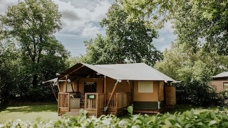 Buitenaanzicht - Vakantiehoeve Si-Es-An Buitenaanzicht - Vakantiehoeve Si-Es-An