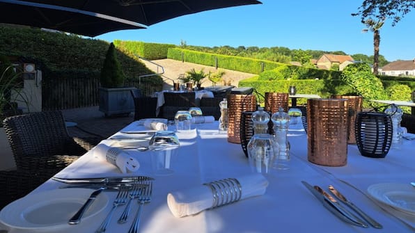 Terras - Hotel-Restaurant De Kommel