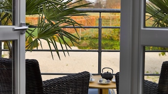 Tweepersoonskamer met terras - Hotel-Restaurant De Kommel