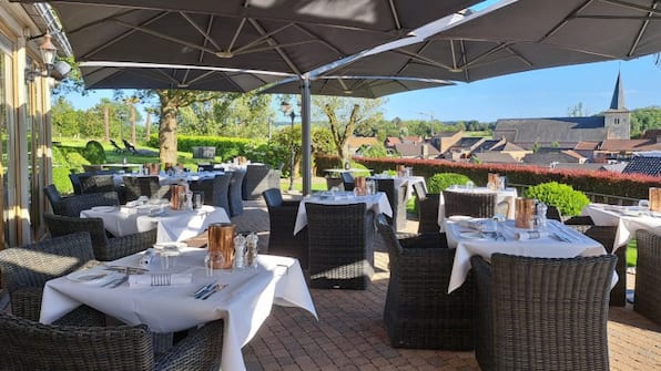 Terras - Hotel-Restaurant De Kommel