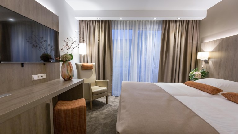 Comfort kamer met regendouche en bubbelbad - Boutique Hotel Scheepers