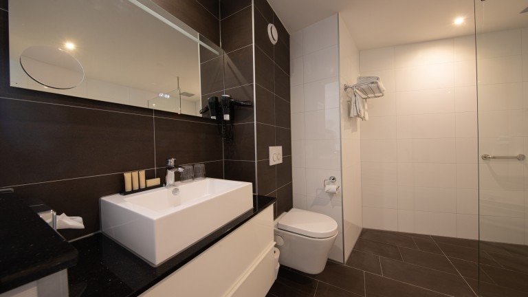 Comfort kamer met regendouche en bubbelbad - Boutique Hotel Scheepers
