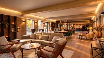 Lounge - Carre 1749