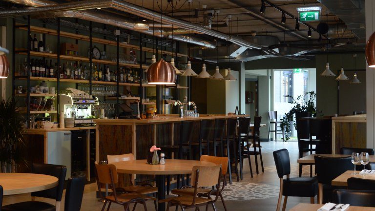 Bar - BEST WESTERN Zaan Inn