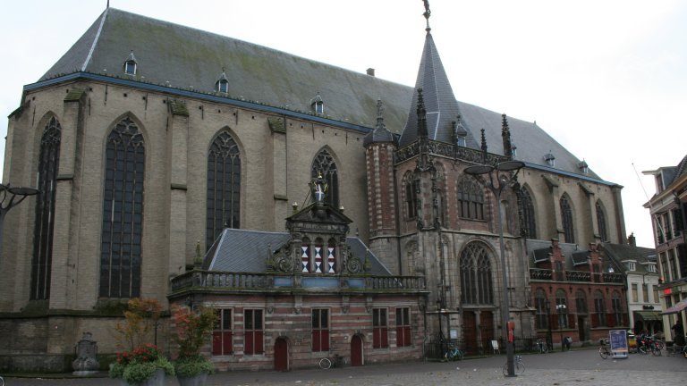 St. Michaels-Kirche – Campanile Hotel Zwolle