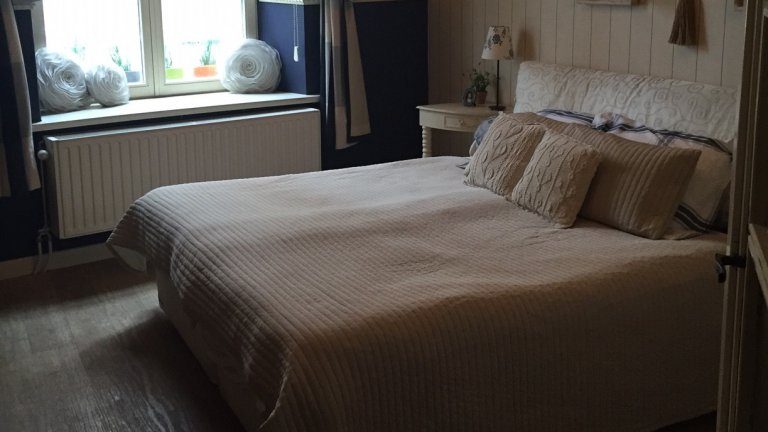 Hotelzimmer - Bed and Breakfast Con Ampère