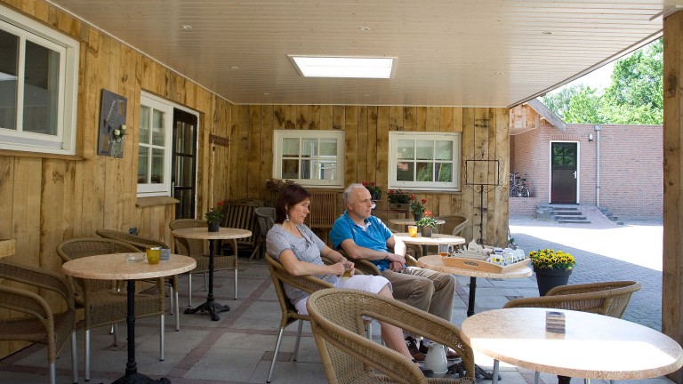 Terras - Bed and Breakfast Erve Fakkert