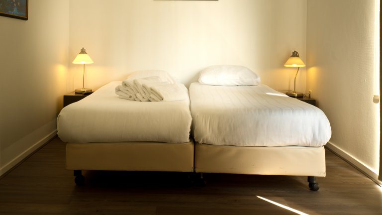 Beispiel Hotelzimmer – Hotel Restaurant Les Jumeaux