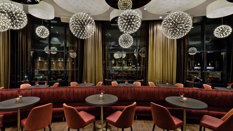 SIXX Skybar - Van der Valk Hotel Tiel
