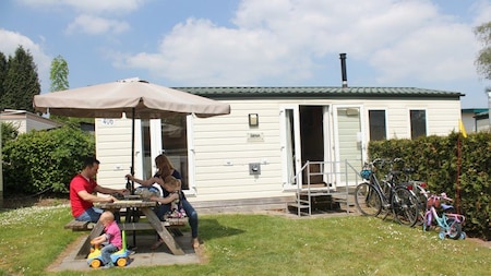 Terras - Vakantiepark de Oude Molen Terras - Vakantiepark de Oude Molen