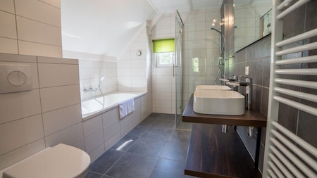 Badkamer - Dormio Resort Maastricht Badkamer - Dormio Resort Maastricht