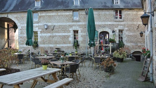 Terrasse - Hotel Schloss Schaloen