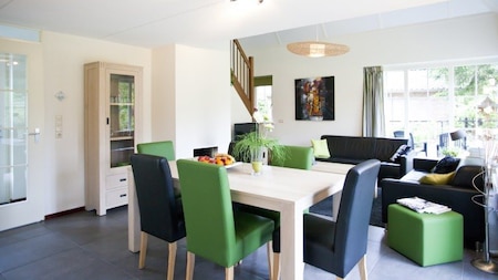 Wohnzimmer - EuroParcs Beekbergen