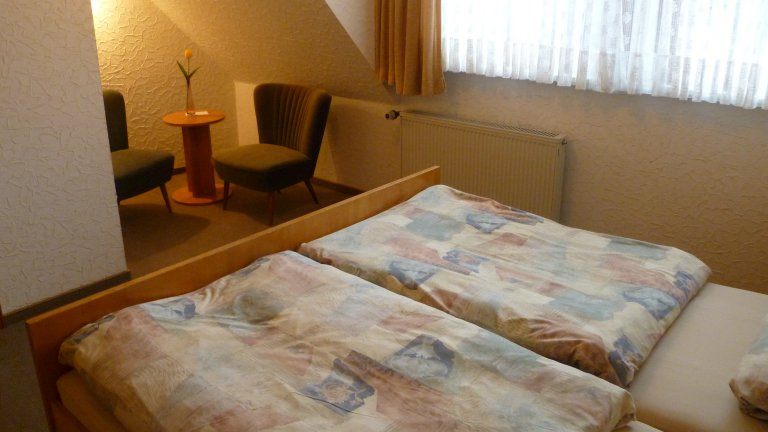 Standardzimmer – Gasthof Zwilling