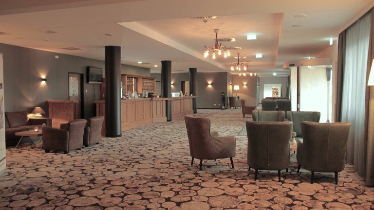 Lobby - Van der Valk Hotel Hamburg-Wittenburg