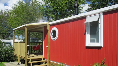 Buitenaanzicht - Vakantiepark Delftse Hout Buitenaanzicht - Vakantiepark Delftse Hout