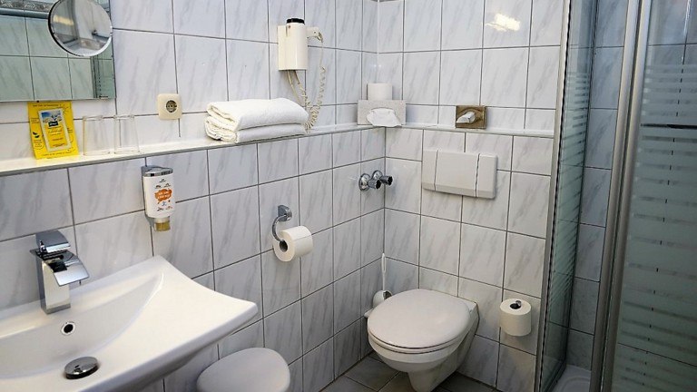 Badkamer - Hotel Zum Alten Forsthaus