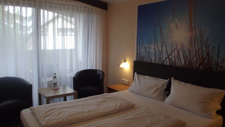 Standardzimmer - Hotel Zum Weissen Lamm