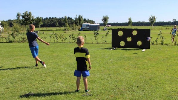 Sportveld - Camping de Stal