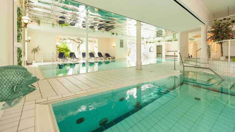 Zwembad - Hotel Becker