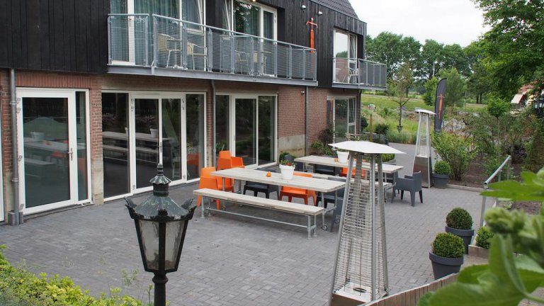 Terras - Hotel Twents Gastenhoes