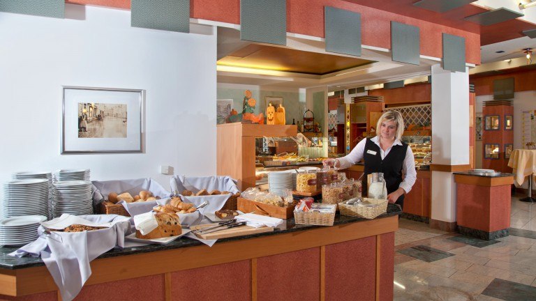 Ontbijtbuffet - Posthotel Rotenburg