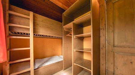 Slaapkamer - Attractie- en Vakantiepark Slagharen