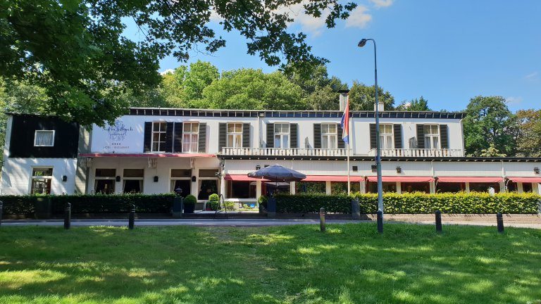 Hotel aanzicht