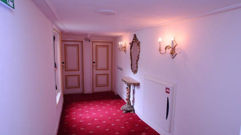 Gang - Hotel De Gulden Waagen